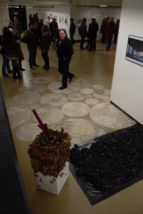 "ersatz world" Aufsicht